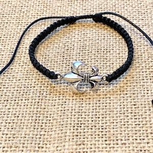 Pulsera hecha a mano-Pulsera Flor de lis-Flor de luce-Flor de lirio-Pulsera Flor de iris-Pulsera para mujer-Cristianismo-Lirio Santo-Reino Unido