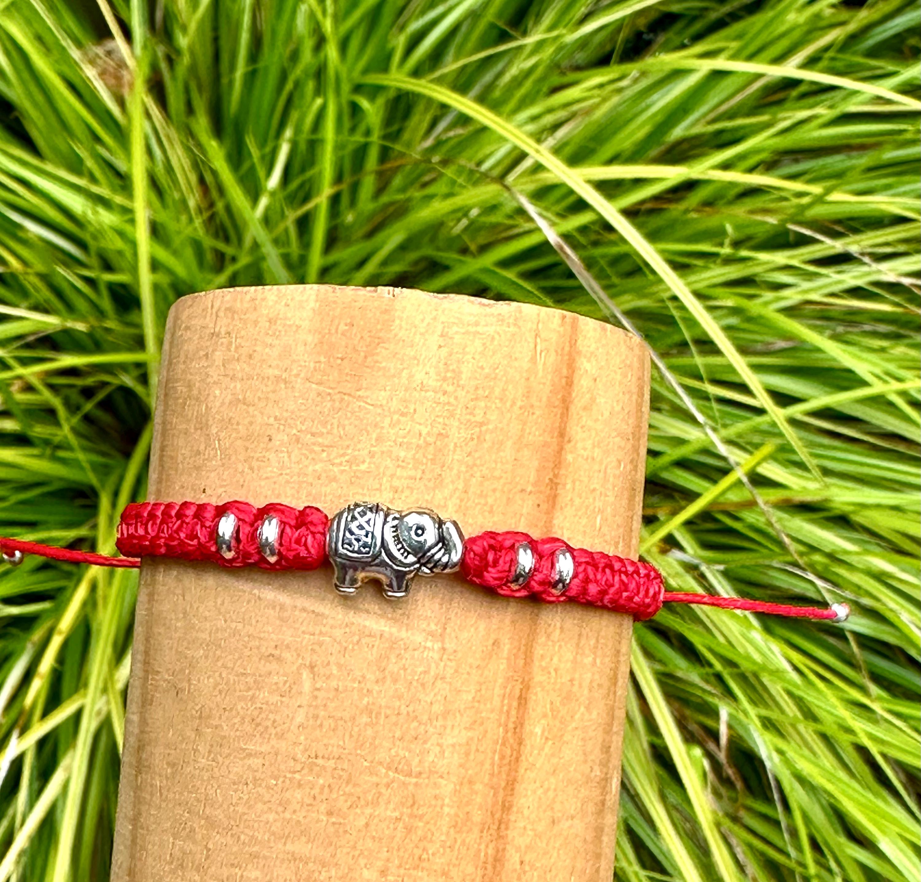 Bracciale famiglia family con catena e sagoma famiglia in acciaio inossidabile, regolabile. Handmade, realizzato a mano, (mamma + papà + due bimbe + cane