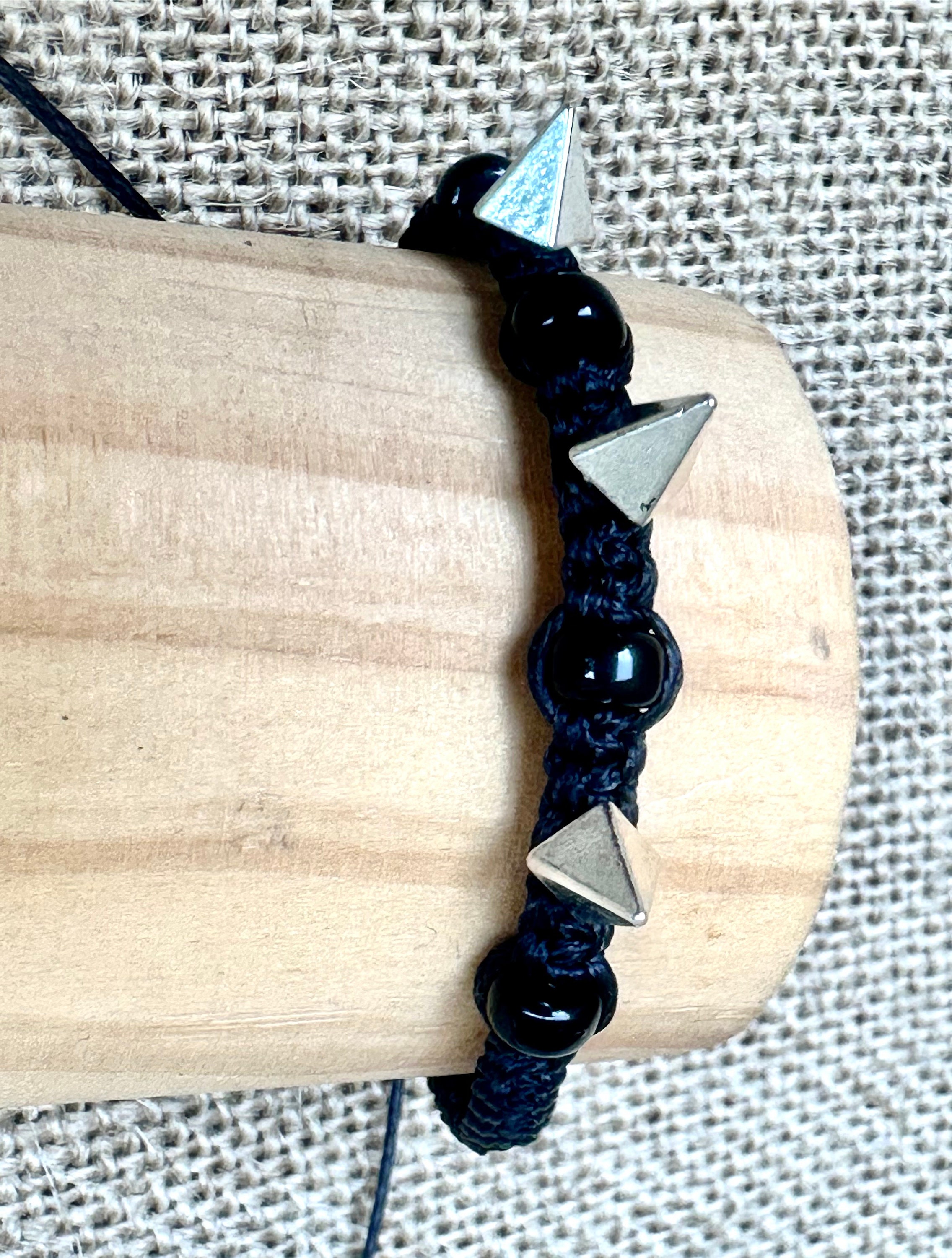New Large Spike Style Leather Gothic Steampunk Bracelet