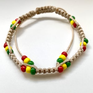 Rastafarian bracelet-Reggae bracelet-Handmade bracelet- Beaded Bracelet-Handwoven beaded bracelet-Reggae colours bracelet-Red yellow green