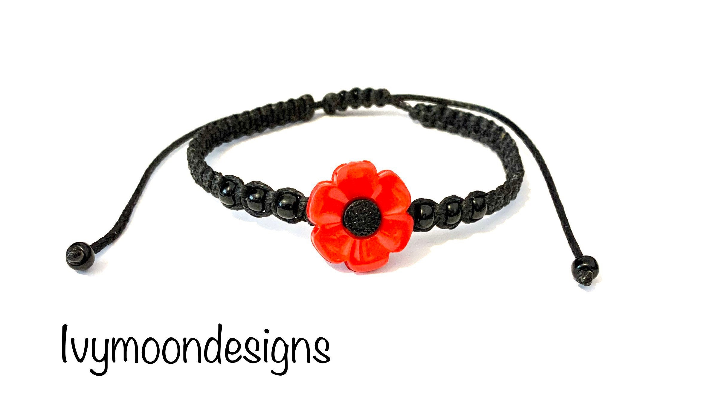 Poppy bracelet charm discount
