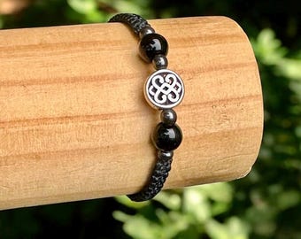 Pulsera de ónix negro - Pulsera para hombre - Pulsera de ónix y hematita - Pulsera de nudo celta - Ajustable - Pulsera de piedras preciosas - Joyería artesanal - Trenzada - Reino Unido