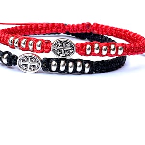 Red and black bracelet-Braided bracelet-Red and black string-Cross-Virgin Mary-Saint bracelet-Christian bracelet-Prayer-Good luck-Kabbalah