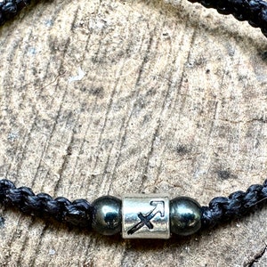 Zodiac sign bracelet-Horoscope bracelet-Black bracelet -Sagittarius sign -Braided bracelet-mens bracelet-women bracelet-birthday gift-Uk