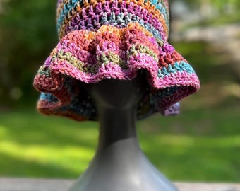 Crochet Bucket Hat Y2K Fashion Handmade 90's Style Hat Wavy