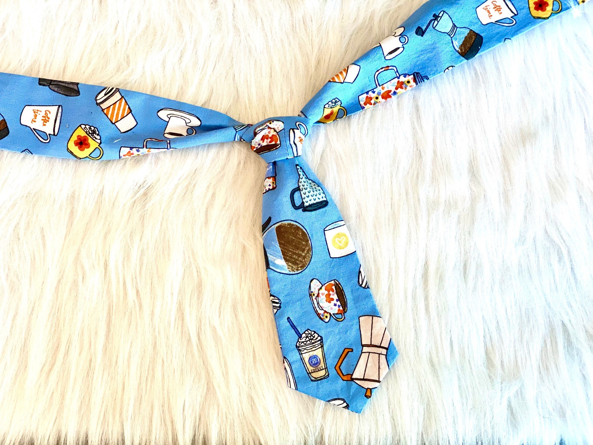 necktie dog