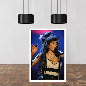 Amy Winehouse Live Performance Photo: Iconic Music Print
