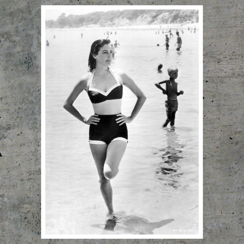 art print Ava Gardner vintage portrait photo movie poster vintage poster housewarming gift for himher photo print wall decor