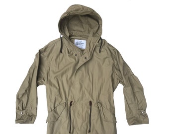 Vintage 90s BENETTON Womens Unlined Parka