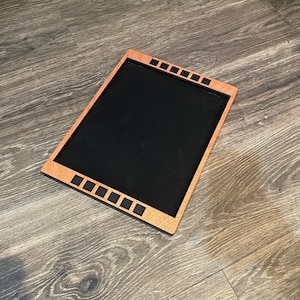 Extra große Holzwürfelschale mit Kunstleder, extra große Würfelschale, personalisiertes Spielbrett, Würfelschale für Yahtzee, Farkle, D & D, 12 "x 10"
