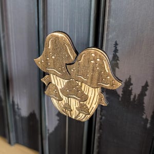 Mushroom bookshelf decor, Flat Mount Book Knook, wood engraved or hand-painted, double-sided