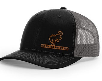 Ford Bronco 4x4 Logo latéral gravé au laser Patch en cuir Richardson 112 Snapback Trucker Casquette de baseball