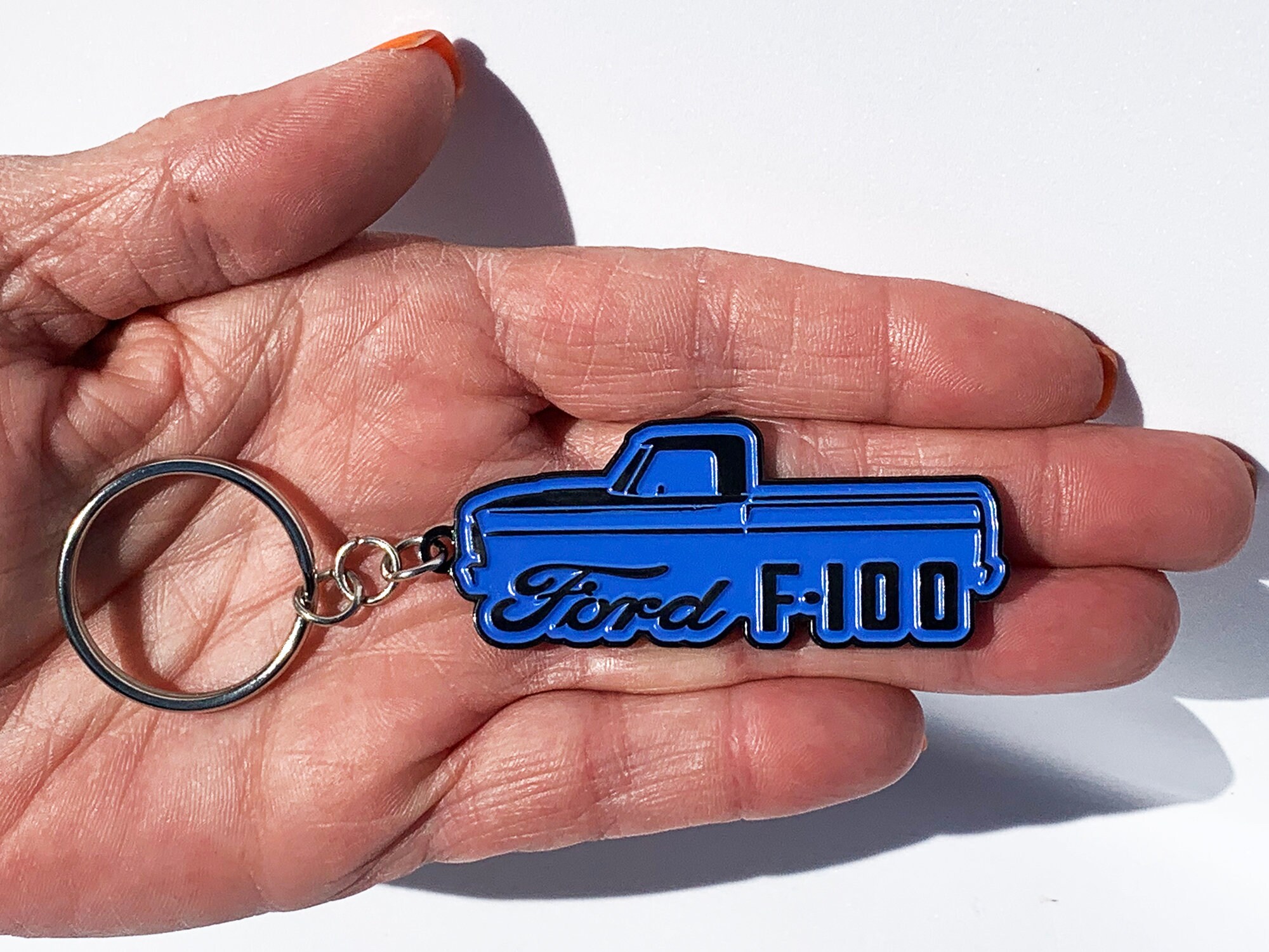 1967-72 Ford F100 Pickup Truck Classic Outline Design Full Color