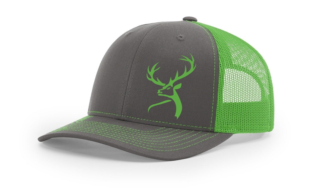Deer Buck Hunting Sporting Collection Embroidered Richardson 