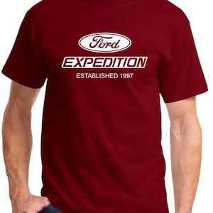 Ford Expedition SUV Established Year Classic Design Tshirt