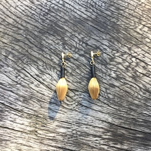 Vegetal Gold Earrings - Capim Dourado