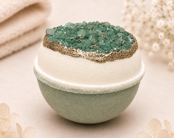 Emerald Geode Bath Bomb | Baby Powder Scent