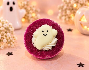 Ghost Bath Bomb | Handmade Bath Bomb | Bath Fizzy | Kids Bath Bomb | Self Care Treat | Birthday Gift | Novelty Gift | Halloween Bath Bomb