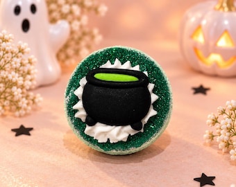 Cauldron Bath Bomb | Handmade Bath Bomb | Bath Fizzy | Kids Bath Bomb | Self Care Treat | Birthday Gift | Novelty Gift | Halloween Bath Bomb