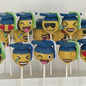 Please note: No shipping outside MD, DC, VA. Graduation cake pops.