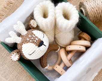 Christmas personalized Baby Gift Box/ Neutral Baby Gift/ Baby Shower Gift