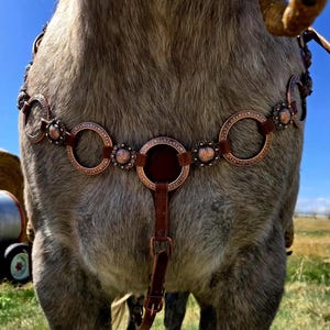 Twisted Iron- Metal Ring Breast Collar with Conchos - Western Breast Collar - Ranch Hand Leather Breast Collars - Premium Leather - Handmade