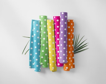 Bundel regenboogpolkadotstof: zachte polyester naaistof