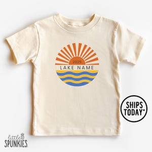 Sunrise with Lake Name and Year Shirt, Personalized Lake Family Reunion Graphic Tee, Retro Summer Vacation T-Shirt - YL25955