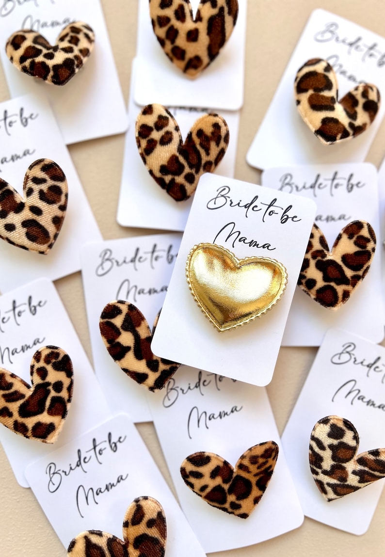 Velvet leopard heart brooch With Love and its personalized velvet pouch image 7