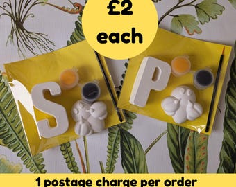Personalised Bee Initial Paint Craft Kit: Kids Party Bag Favour