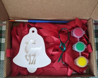 Christmas Tree Hanger Painting Craft Kit: Festive Activity Set, Christmas Eve Box Filler