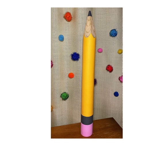 Crayolas gigante in 2023  Crayola birthday party, Art classroom decor,  School crafts