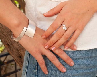 Silver Wrap Bracelet Ring Set , Adjustable Thumb Ring and Bangle Bracelet Set , Wrap Ring Arm Cuff Set