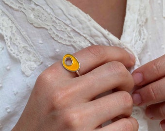 Silver Bright Yellow Ring, Sterling Silver Yellow Cold Enamel Pebble Ring , Sterling Silver and Yellow Resin Organic Ring