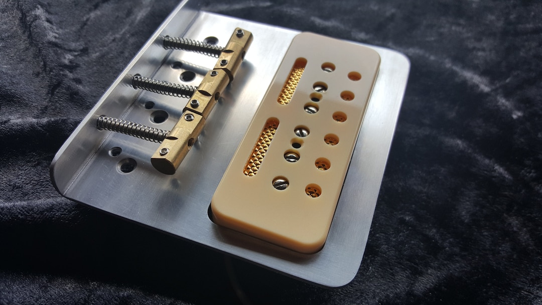 個人製作ピックアップ　超パワーP-90 ブリッジ Y.O.S.ギター工房からソエジマトシキ氏シグネチャーピックアップが発売。