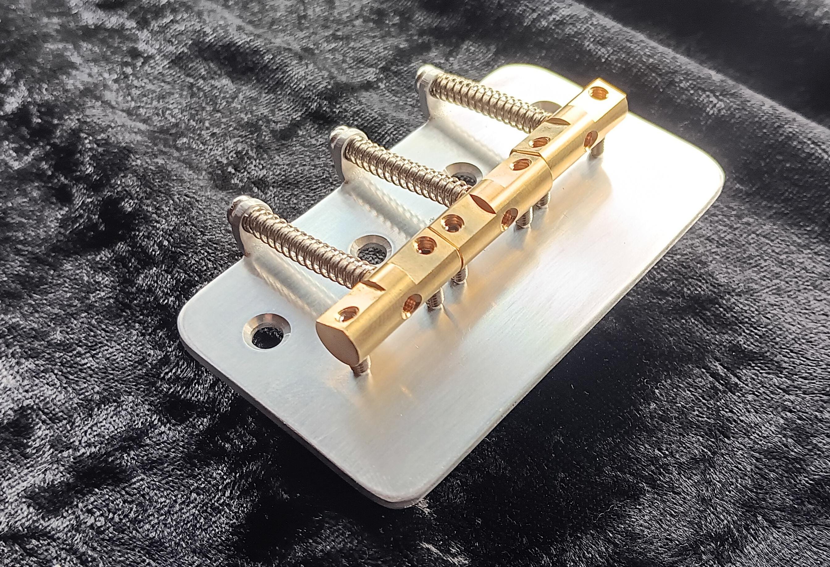 6*ク様 メーカー不明『変形ギター』❗️ 6*ク様 メーカー不明『変形ギター』❗️