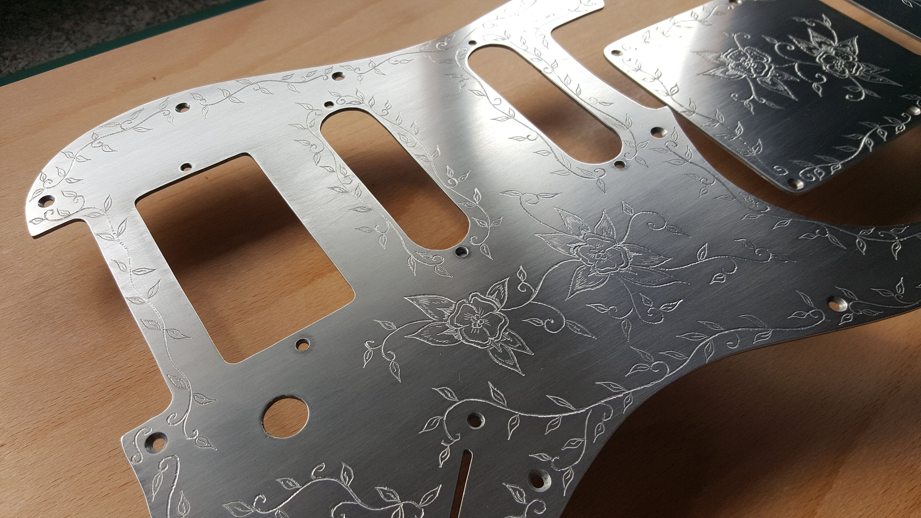 PIASTRA IN ALLUMINIO PER INCOLLAGGI ADESIVI ADR - Essepi Tecnica - Foto 12