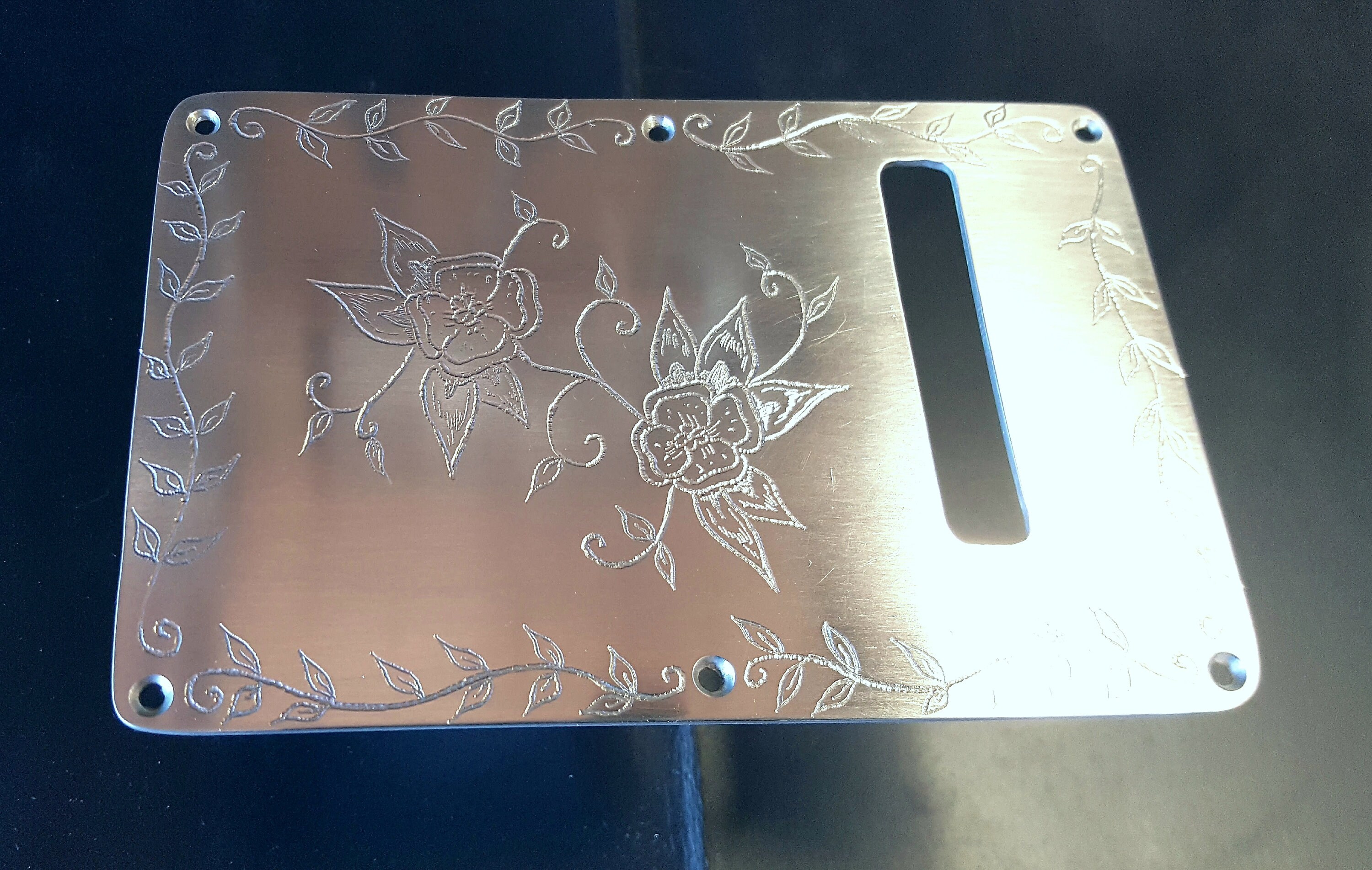 Fully Loaded HSS Stratocaster Compatible Scratchplate Alnico V Pickups - White E - Foto 5