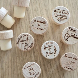 Personalized wine bottle stopper