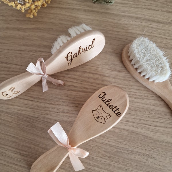 Personalized baby hairbrush / Brush + Pouch / Birth gift