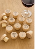Personalized wine bottle stopper
