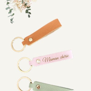 Personalized leather keychain / Gift ideas