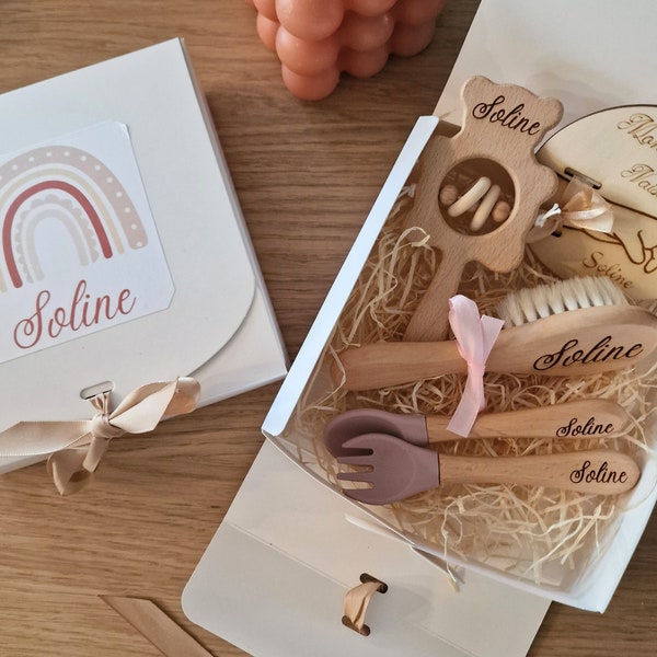 Coffret cadeau de naissance personnalisé