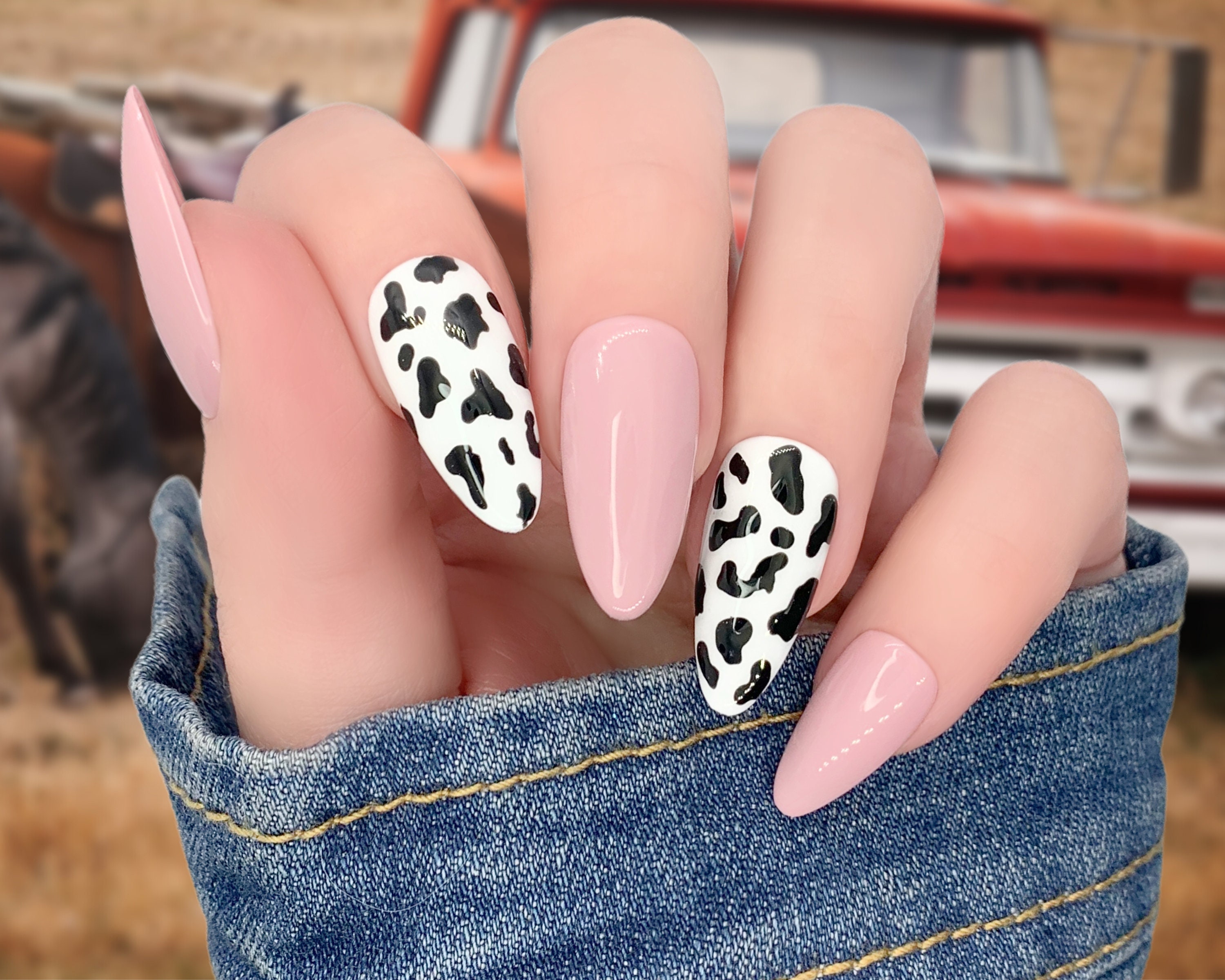 Lacquered Lawyer  Nail Art Blog: LV Love