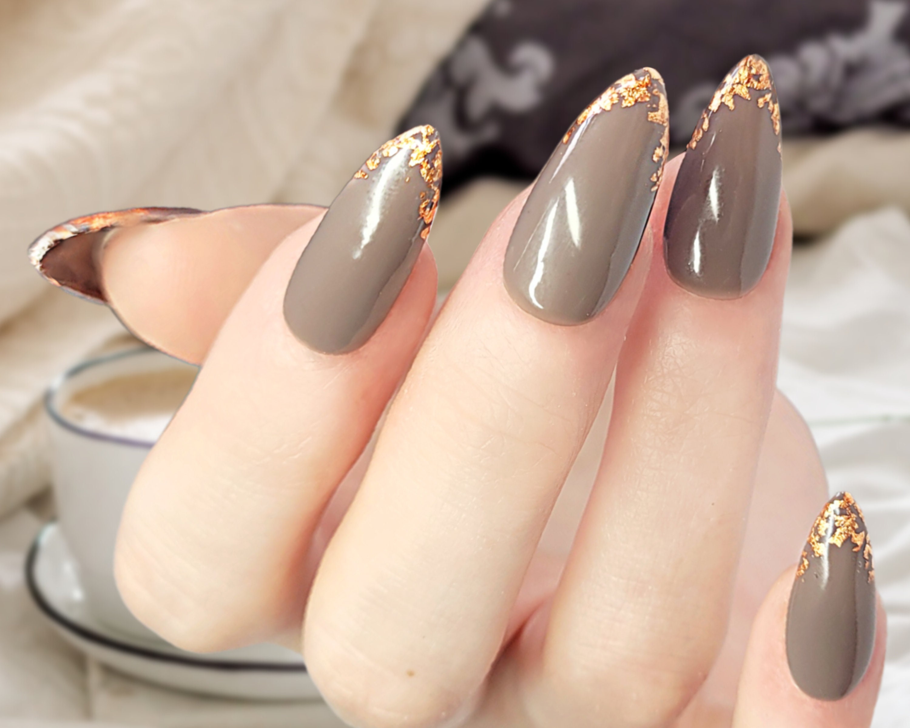 GLAM GODDESS: Long Gold Coffin Press On Nails | Lavaa Beauty