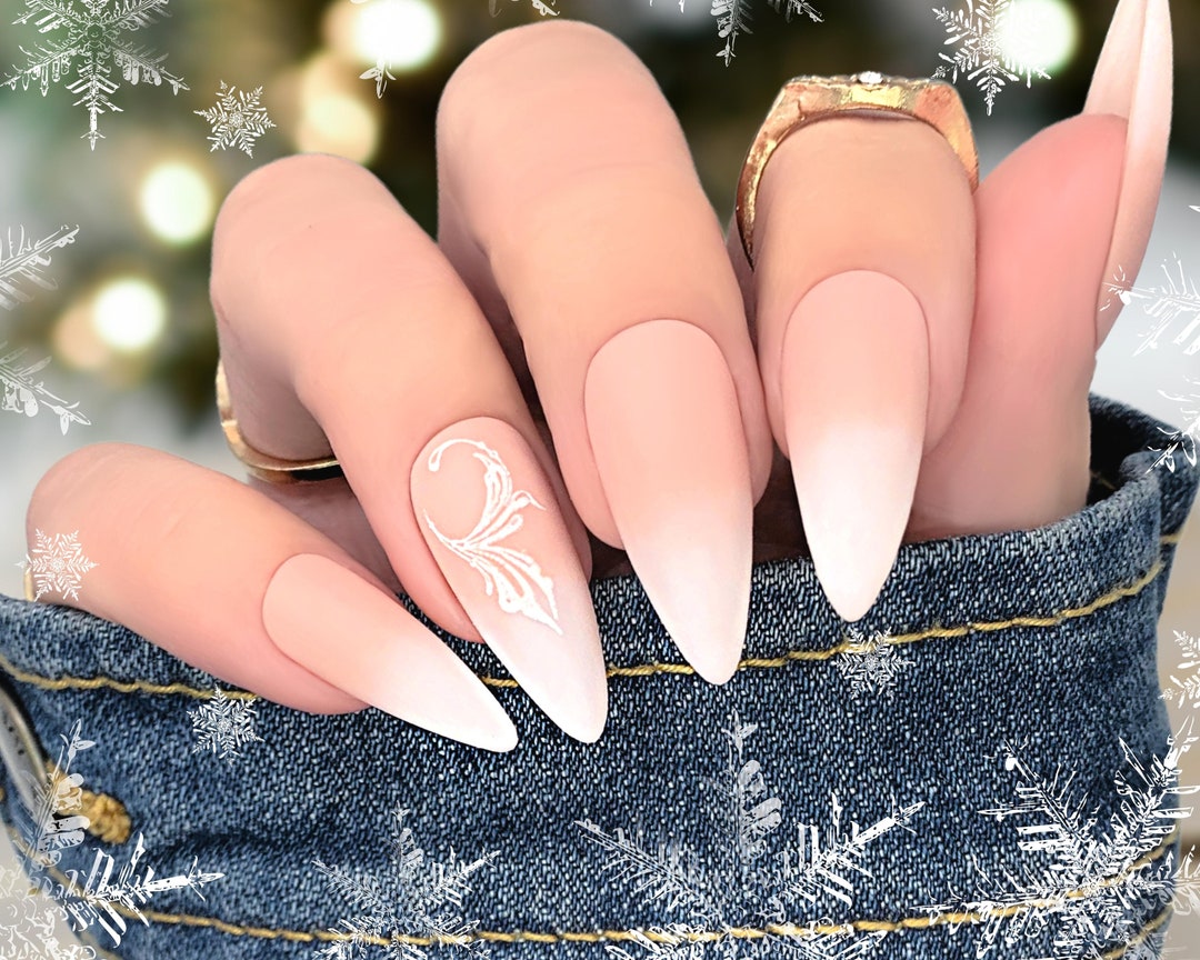Matte Ombre Snowflake Gel Press on Nails Winter Apres Gel X Nails Glue on  Nails Christmas Nails Elorienne Beauty -  Denmark