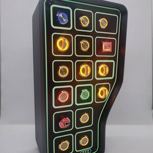 SIMUBOX R8 Button Box Sim Racing, Fanatec , Simucube, Thrustmaster  Pc Linux Mac, Glow in the dark
