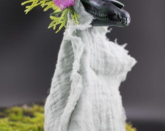 Ręcznie robiona ozdoba choinkowa z motywem kelpie Mari Lwyd "Colpach", walijsko-szkocka ozdoba pogańska z motywem świątecznym