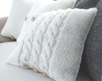 Pillowcase (without filling) in cream white with cable pattern knitted pillowcase knitted pillow country house chunky knit size selection handmade
