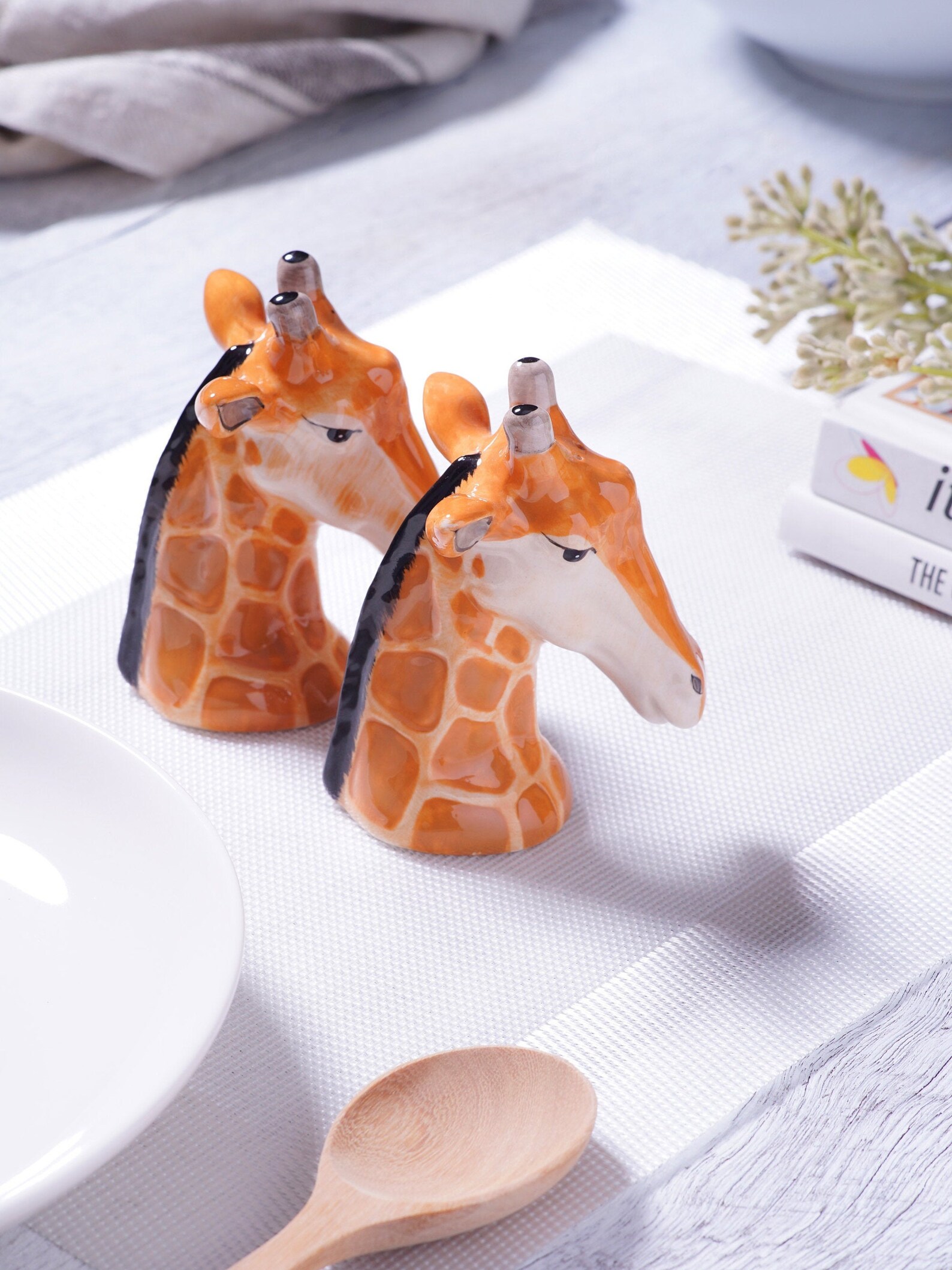 Giraffe Salt and Pepper Shakers Set Handpainted Ceramic Spice Etsy